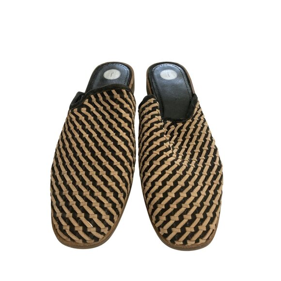 Journee Collection Women's Size 9 Black Tan Woven Slip-On Mules shoes - Picture 2 of 9